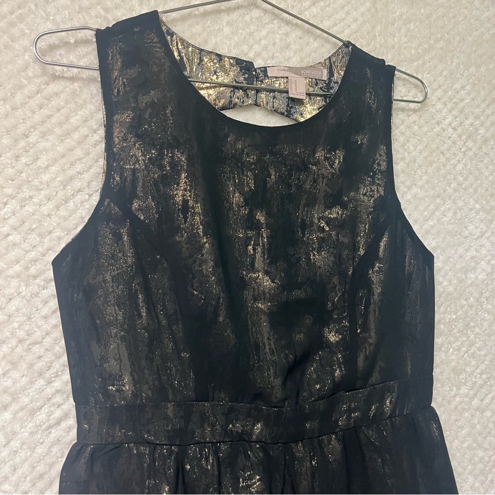 Forever 21 Metallic Black and Gold Dress Sleeveless Fit and Flare Formal Medium - Picture 3 of 12
